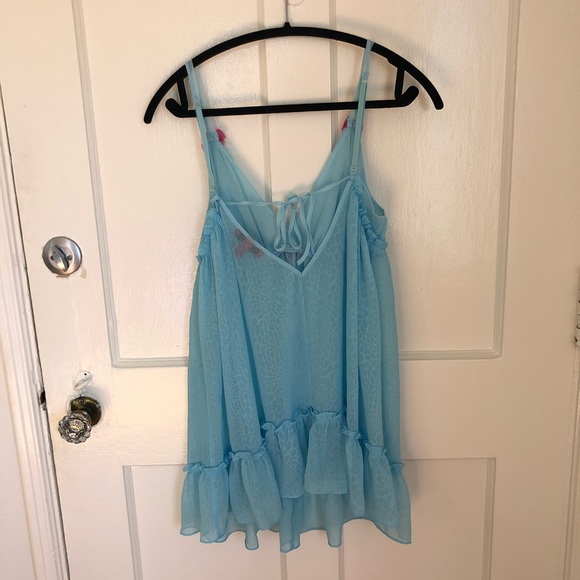 Betsey Johnson Slip - Picture 3 of 4